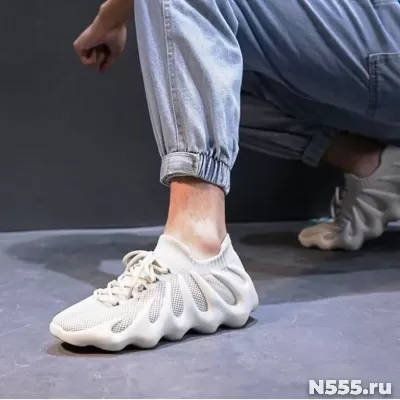 Кроссы молодежного стиля - Yeezy 450 фото 1