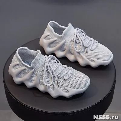 Кроссы молодежного стиля - Yeezy 450 фото 2